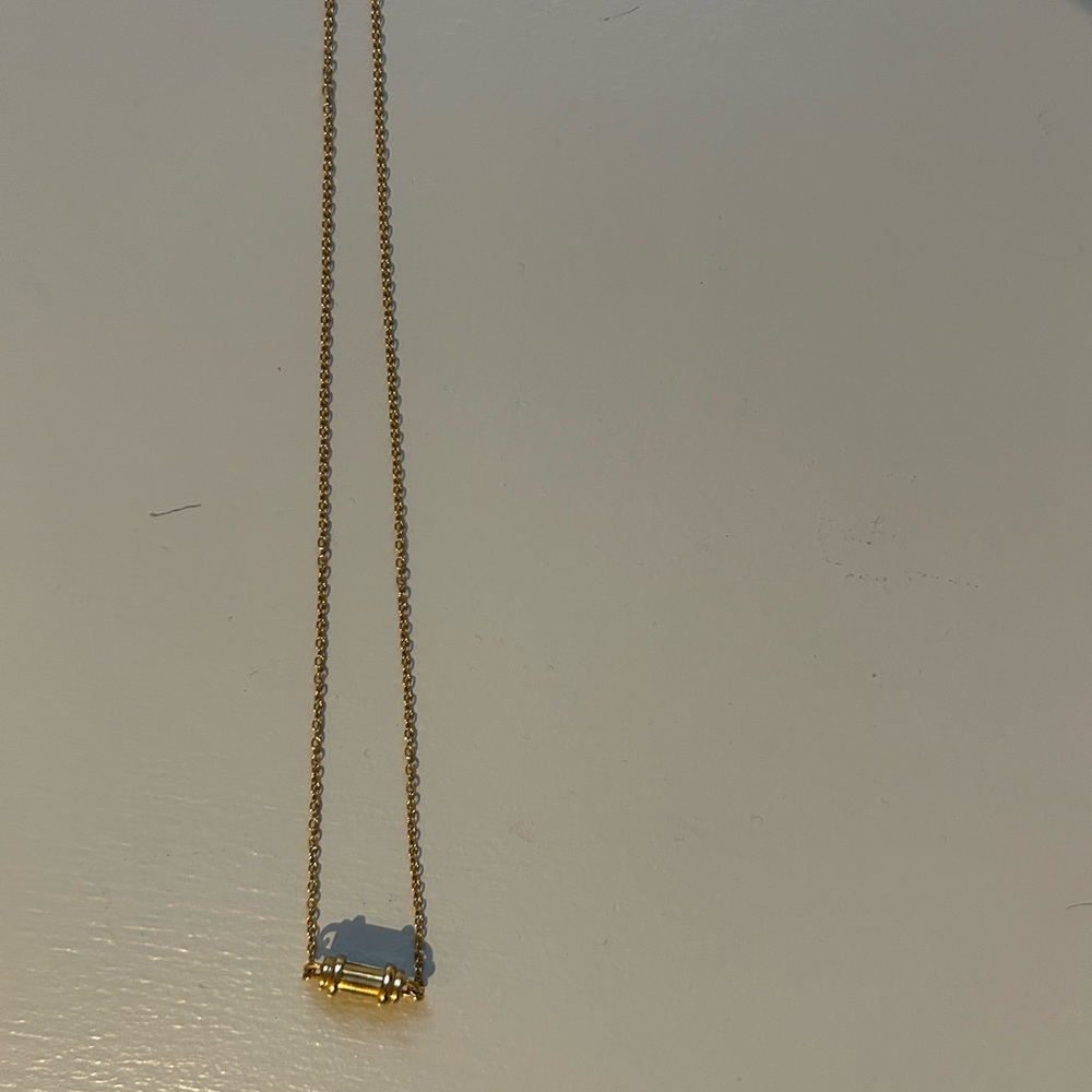 Tiffany & Co. 18kt yellow gold fluted column barrel pendant necklace